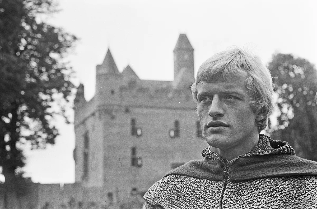 de titelrol floris van rosemondt wordt gespeeld door rutger hauer bestanddeelnr 921 6924