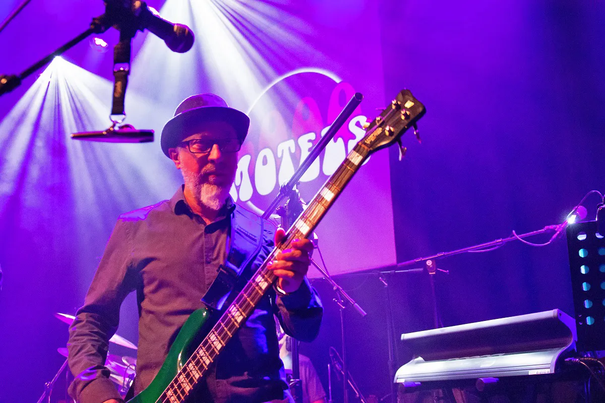 klein 2000motels persfoto