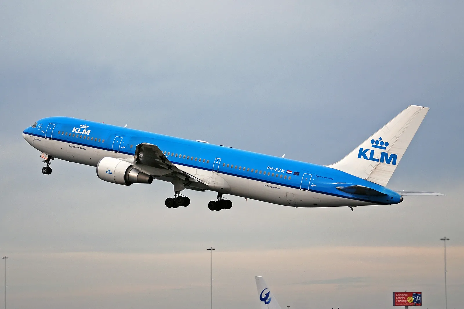 klm boeing 767 300er ph bzm 2193203008