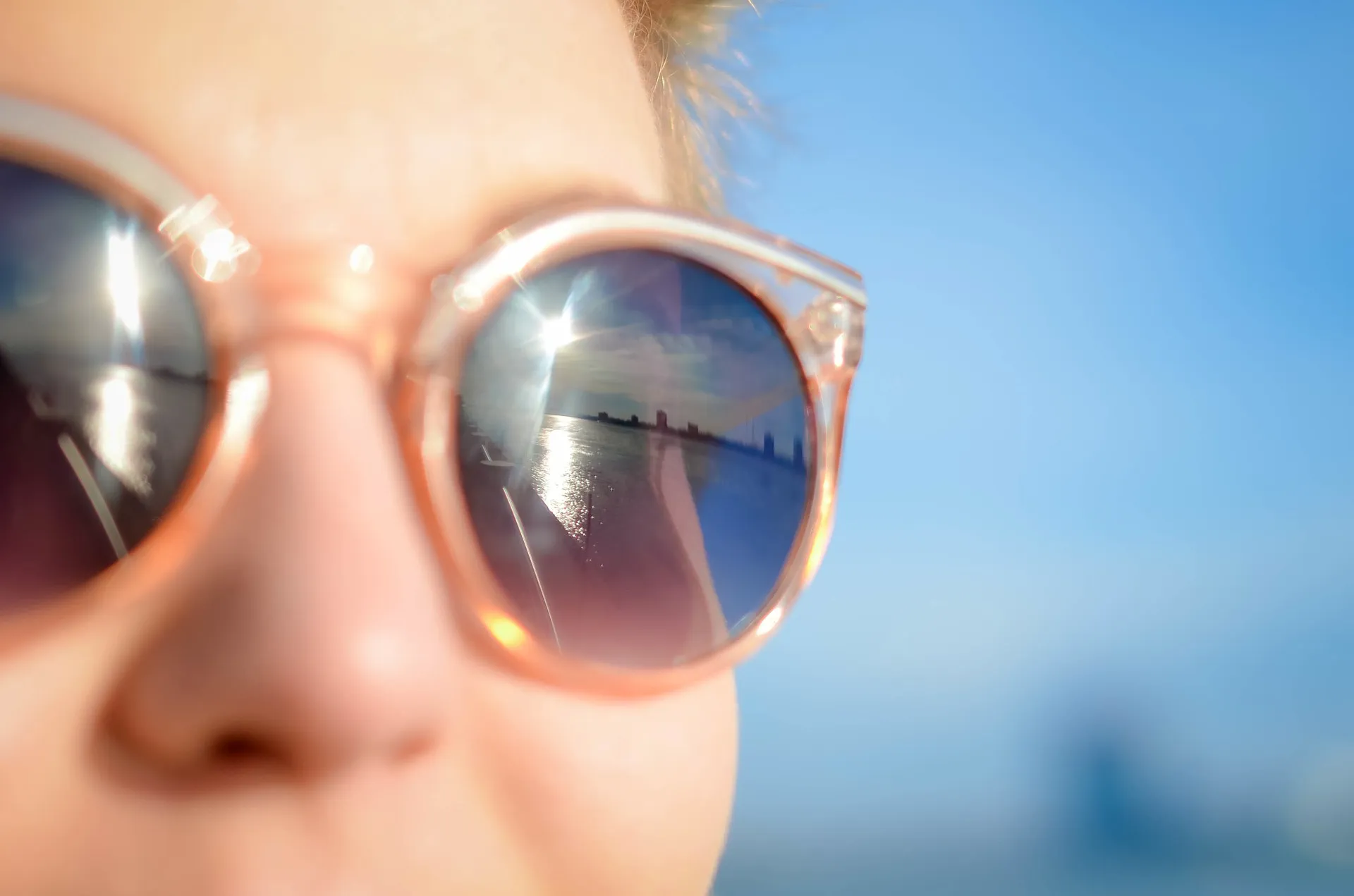 sunglasses 1209619 1920