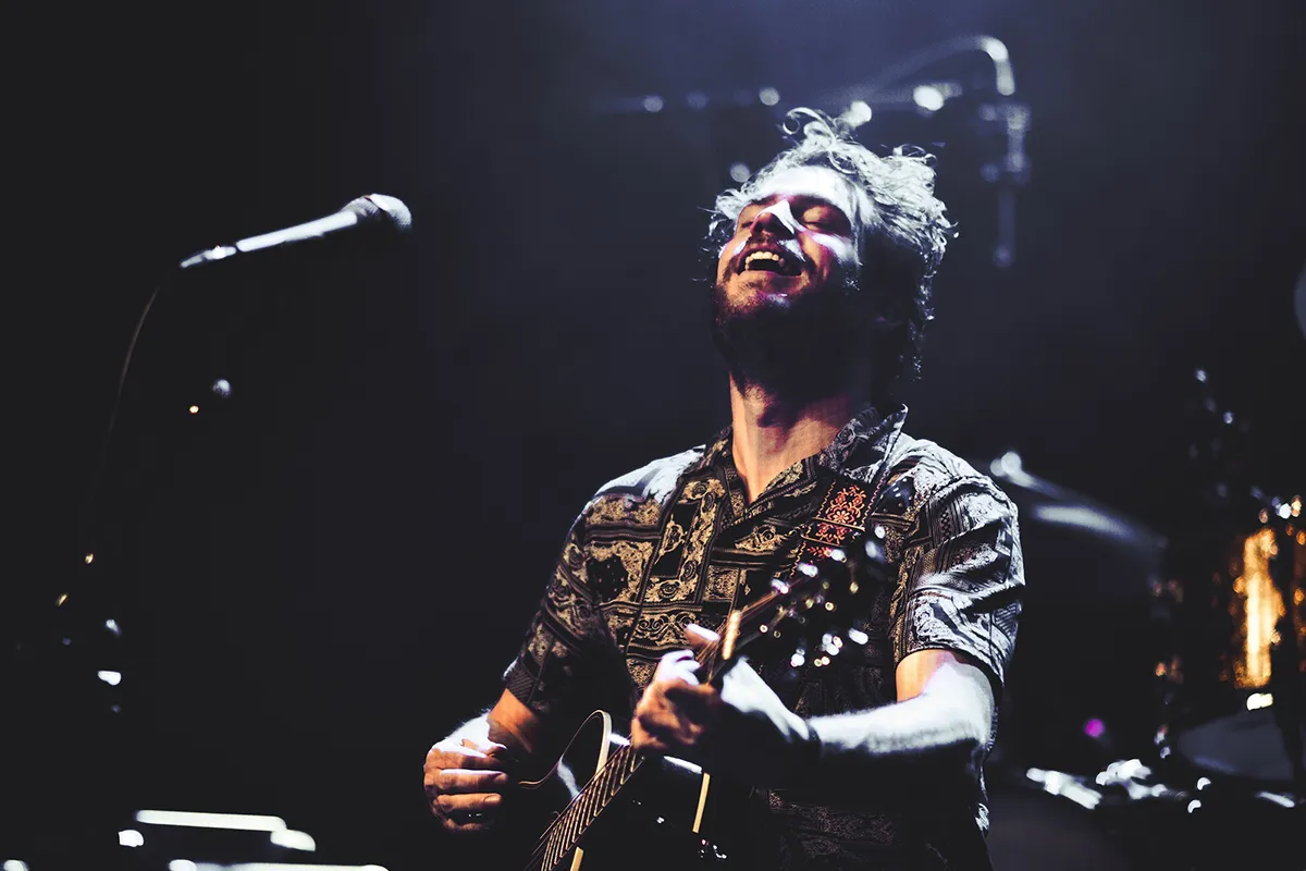 tim akkerman pers melissa scharroo capribeejpgklein