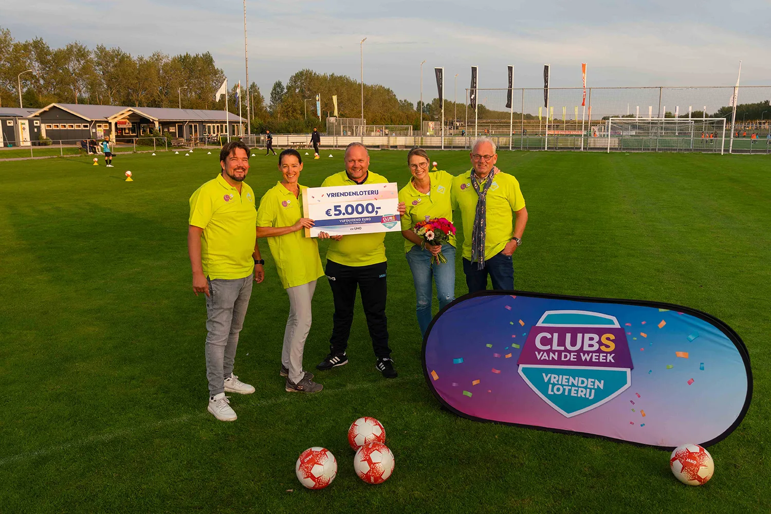 vv uno ontvang 5000 euro als vriendenloterij club van de week 1 kopieren