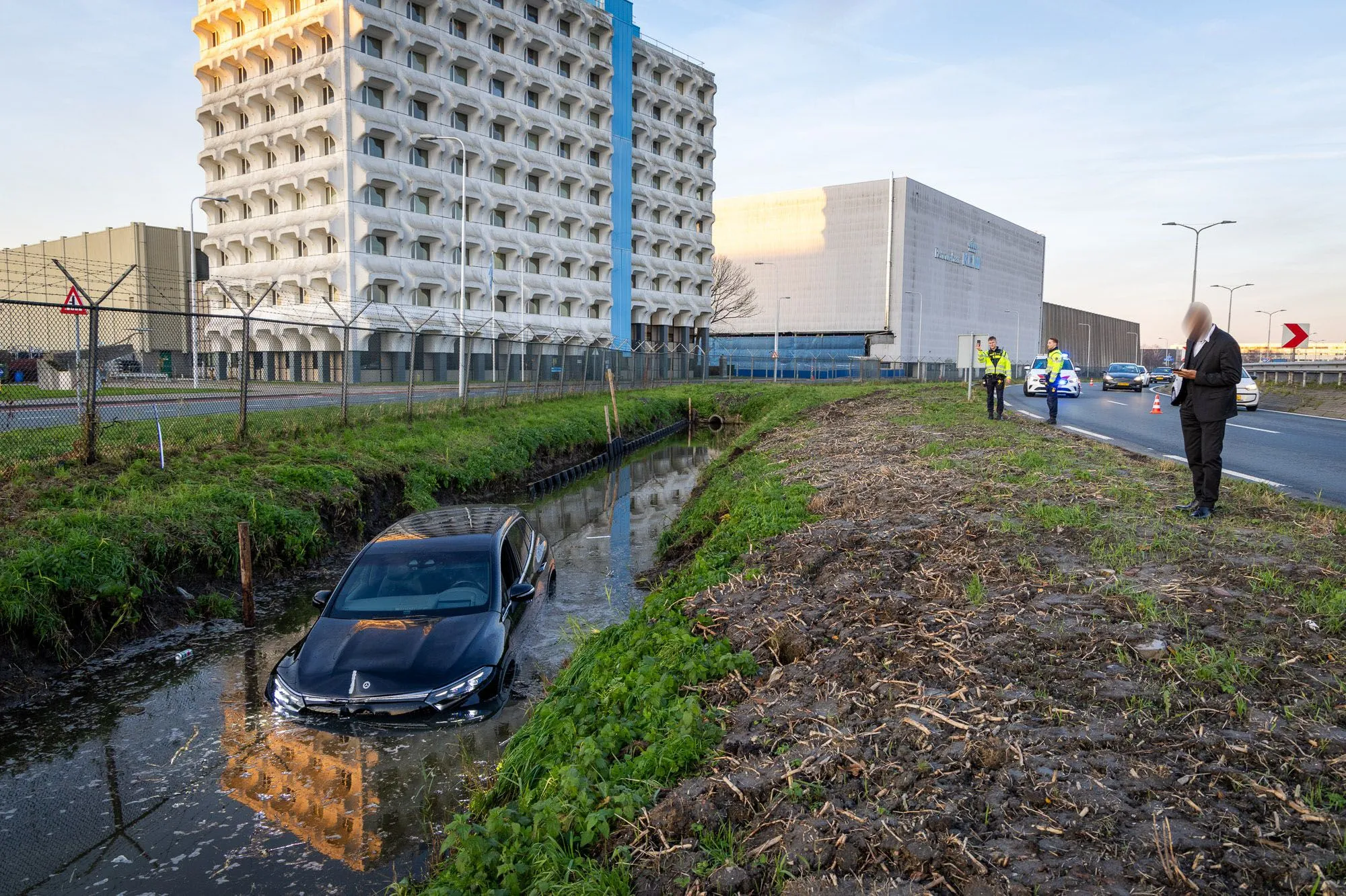 20241129ongeval n232 fokkerweg schiphol 1