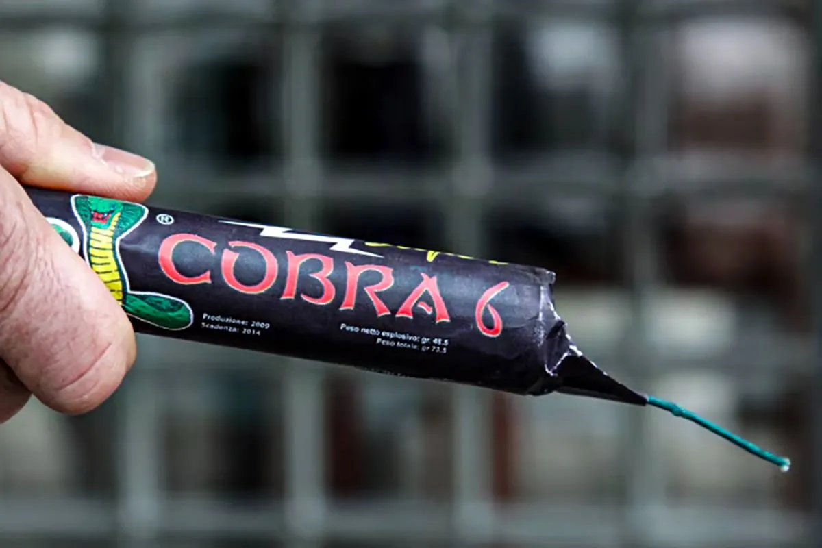 vuurwerk hand cobra 2024 1 kopie