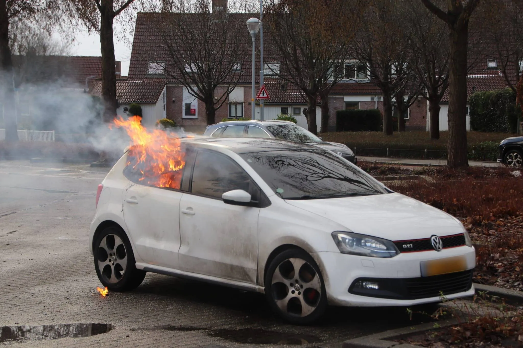 7F2C75DF-427B-4ACE-8E08-C66D9C662450