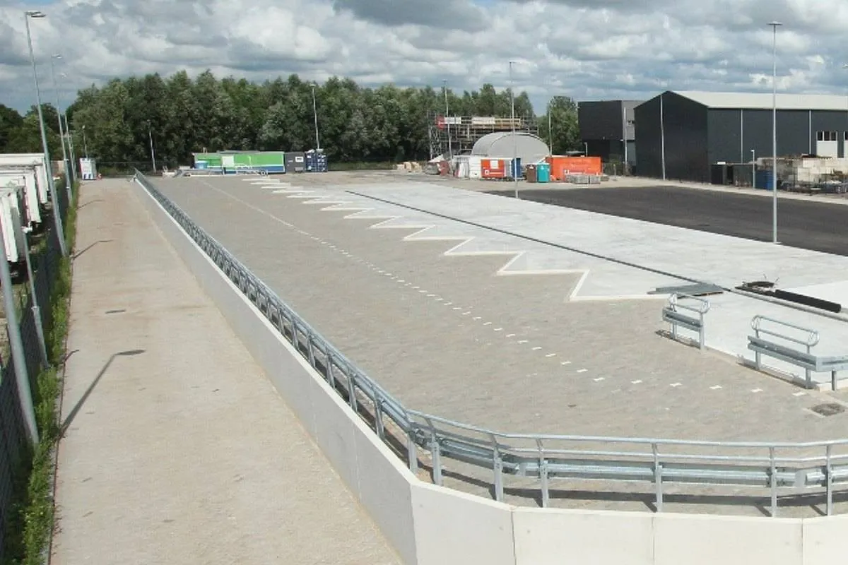 milieustraat nieuw vennep