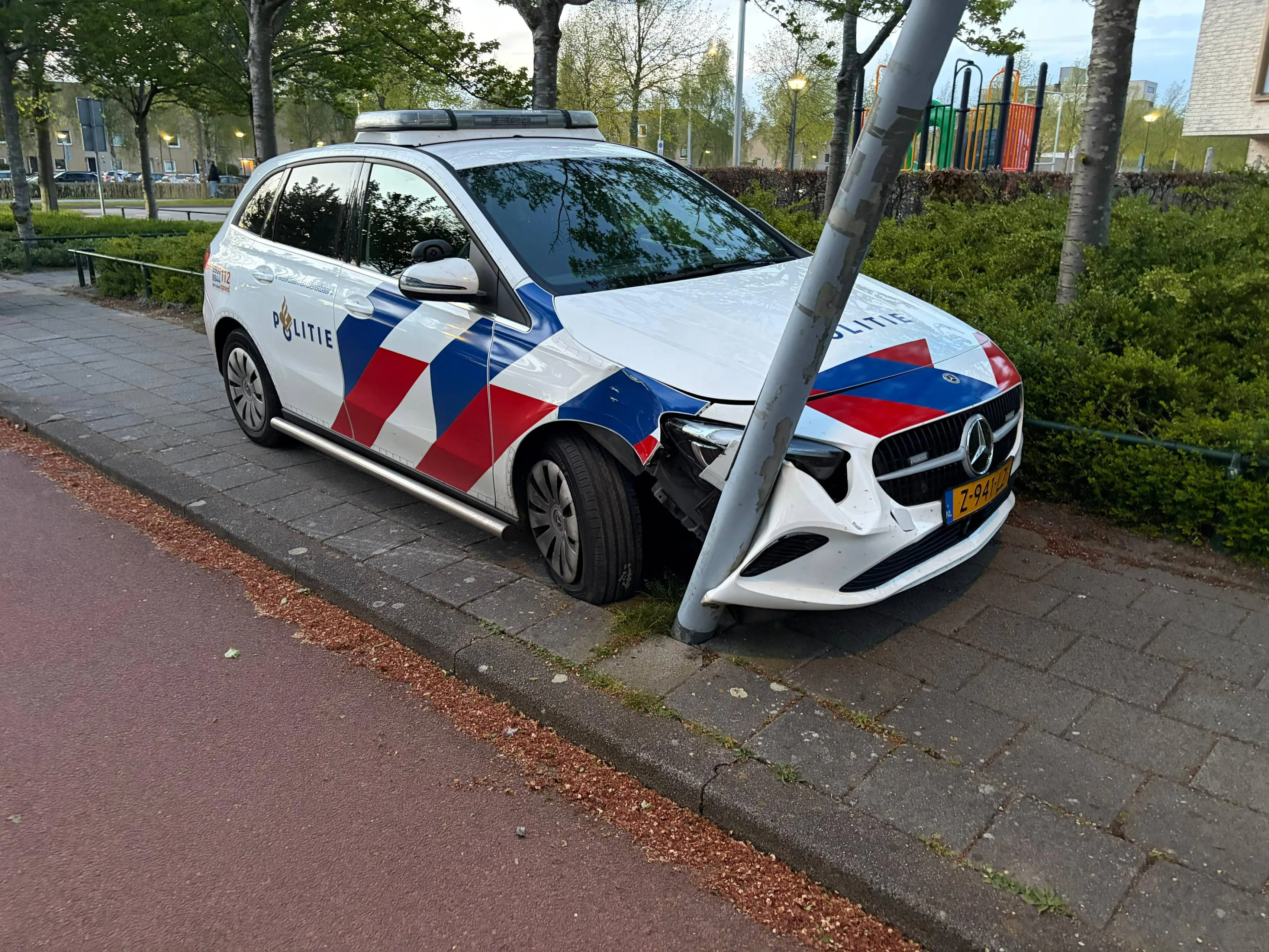 90d0e19f-0aaa-4830-8926-2edab88c8915