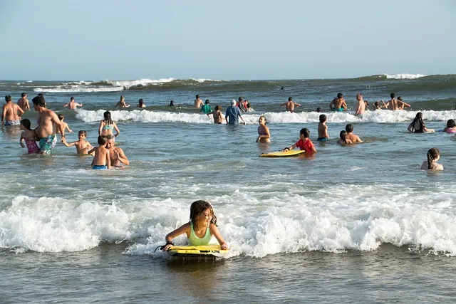 beach g55d3b008d 640