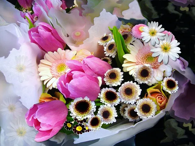 bouquet of flowers g9c0db6763 640