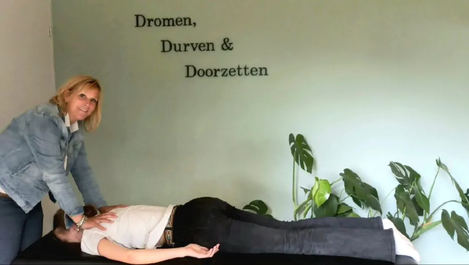 marjolijn reiki1 915x518 1