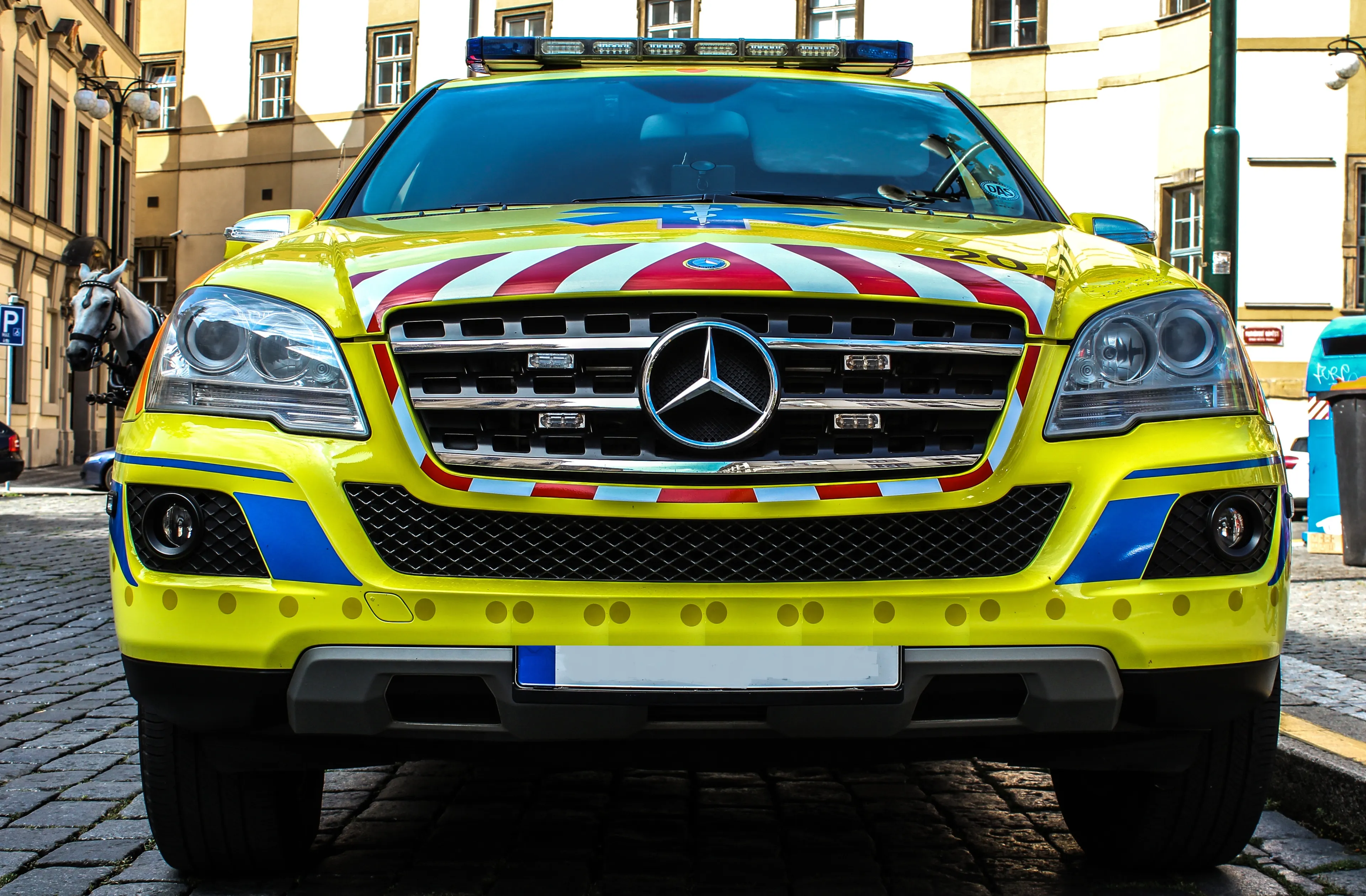 ambulance hulpdiensten pixabay 2
