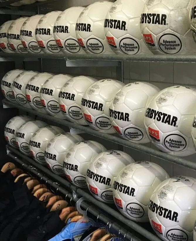 bal ballen derbystar vvog rek marcel foppen