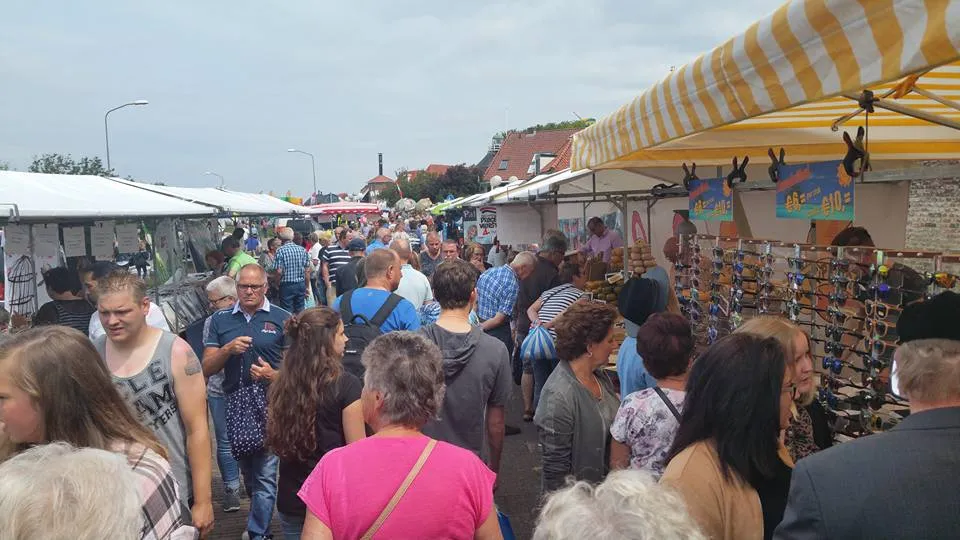 braderie zomermarkt fb aaltjesdag
