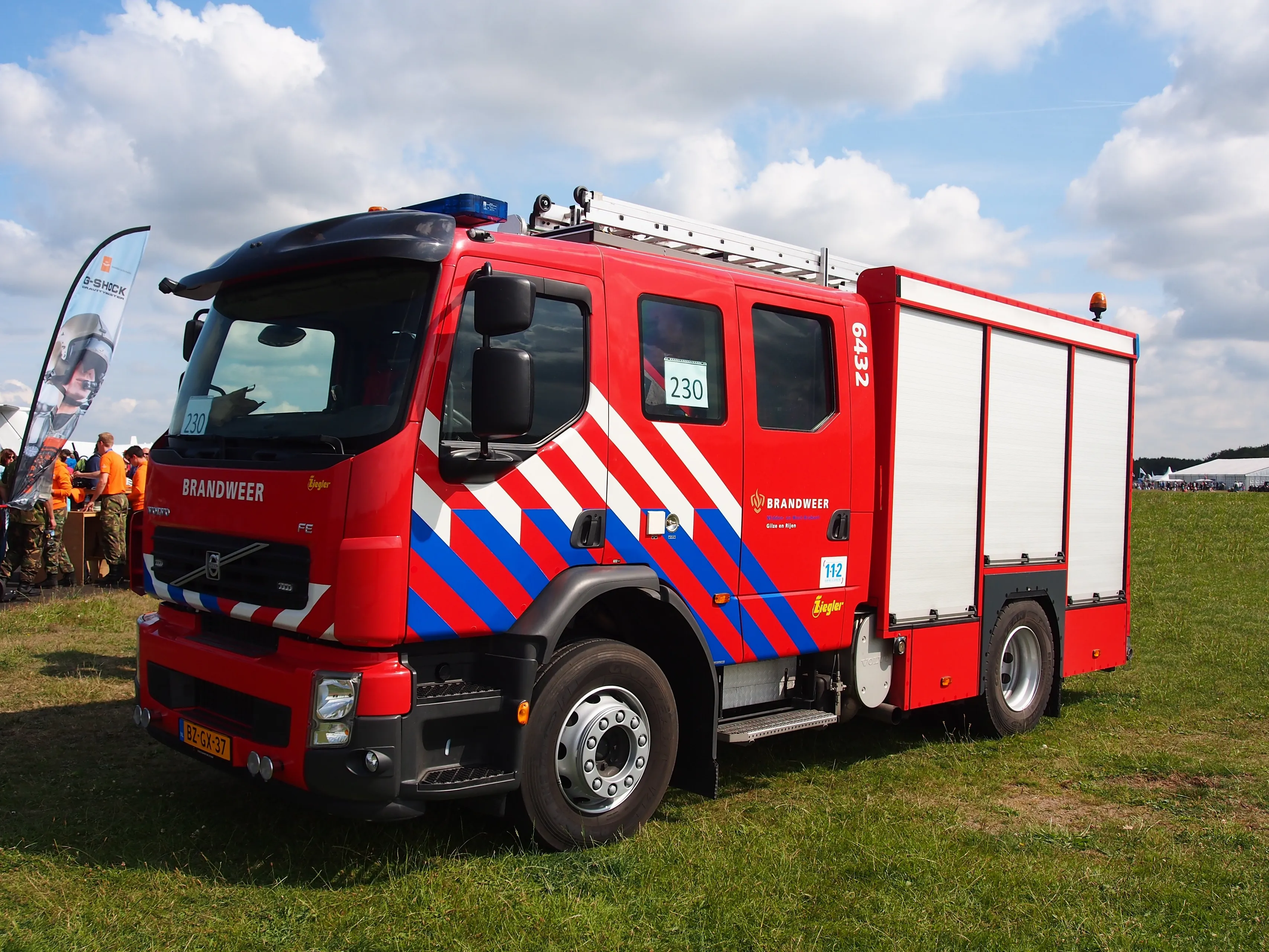 brandweer volvo ziegler cc0 public domain alf van beem