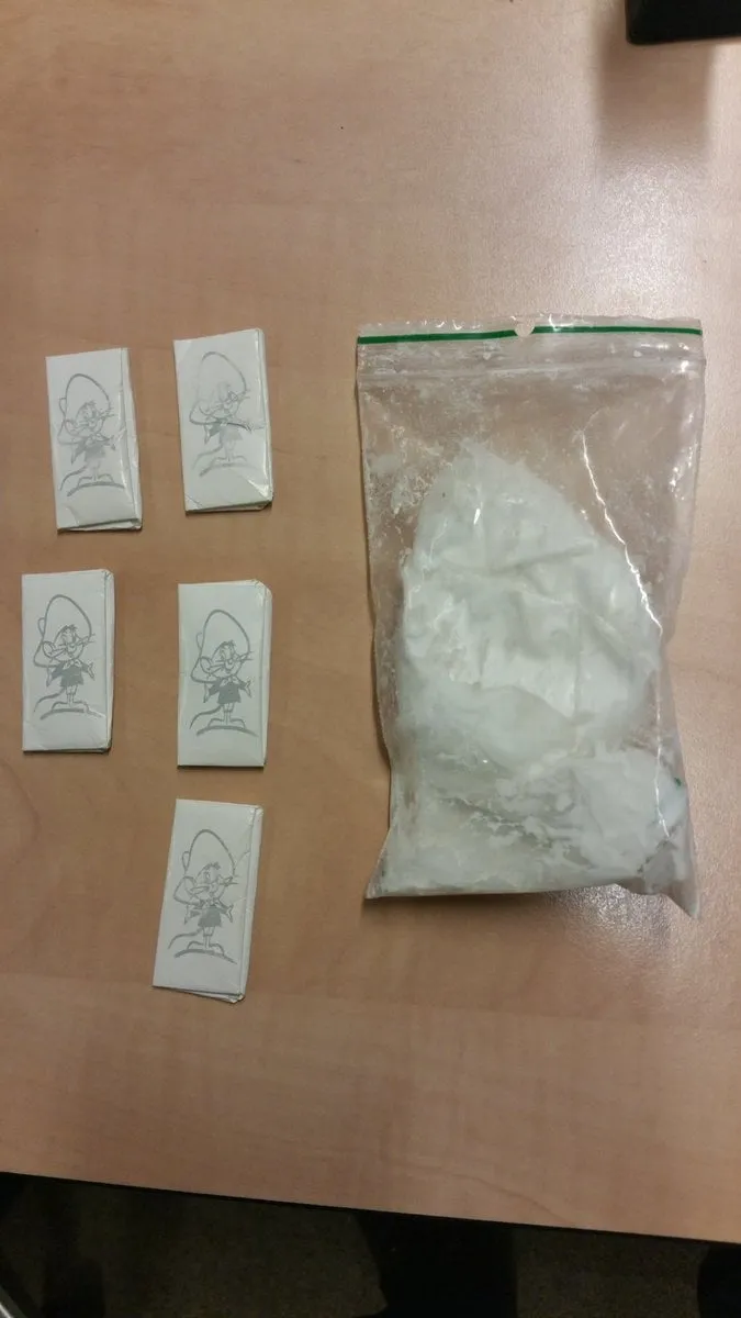 cocaine envelop speed zak fb wijkagent jelle heerikhuize