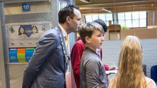 democratiefabriek opening tentoonstelling gemeente harderwijk