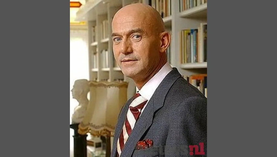 door roy beusker roybeuskernl cc by 30 wikimedia