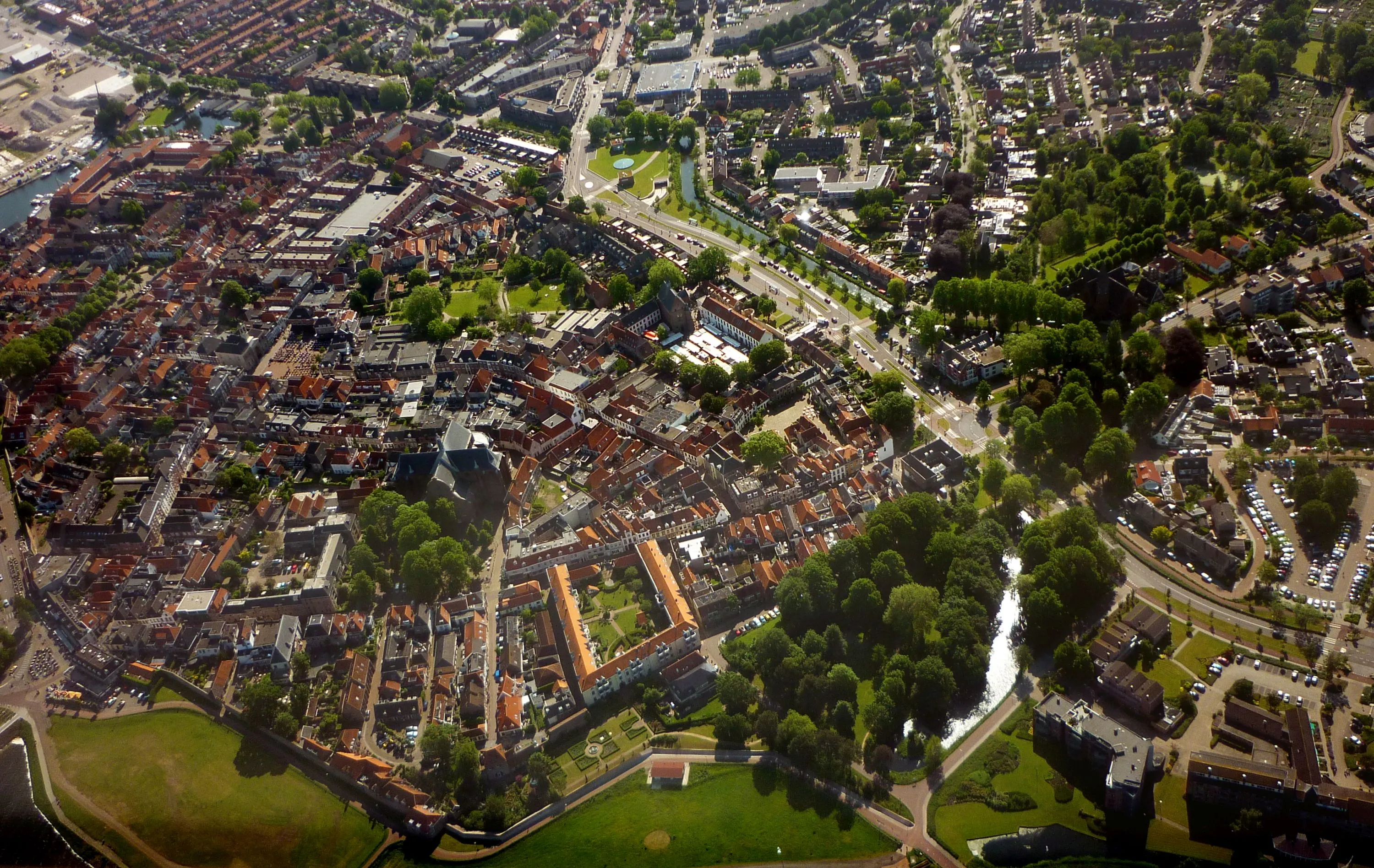 harderwijk centrum luchtfoto cc by sa 30 marco grotenhuis