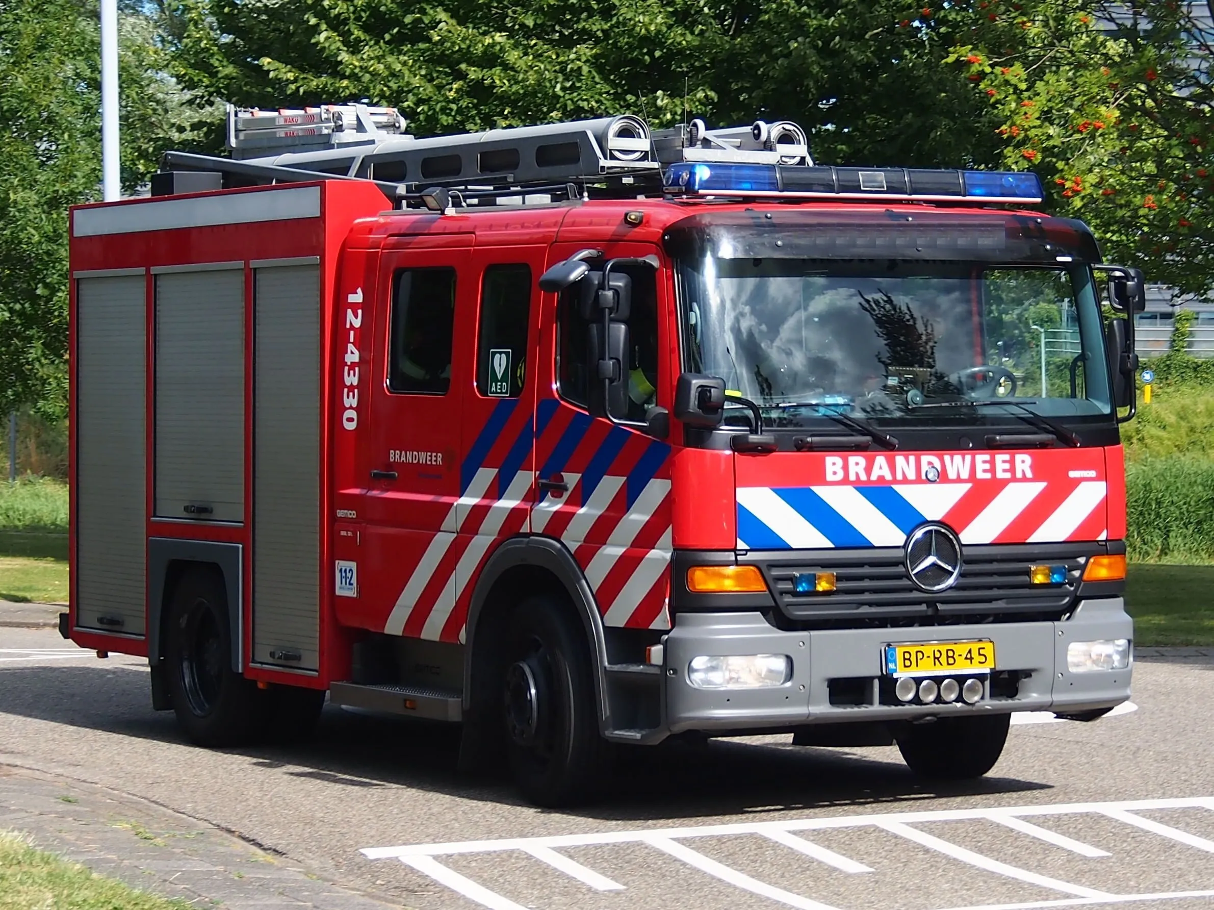 mercedes gemco brandweer kennemerland nieuw vennep unit 12 4330 foto1