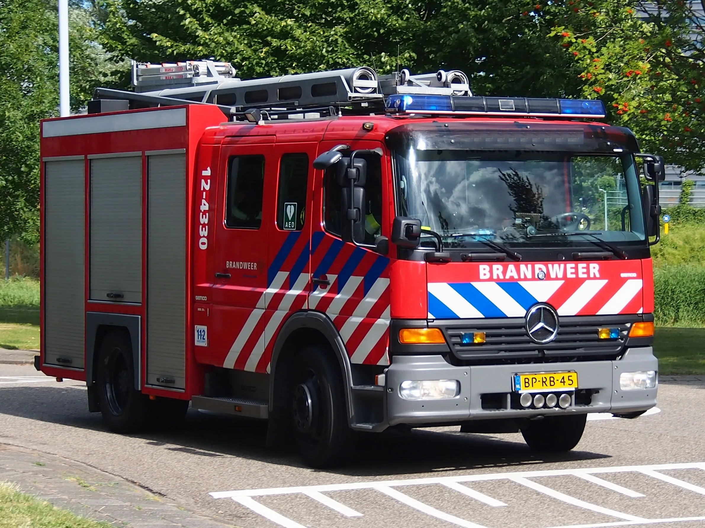 mercedes gemco brandweer kennemerland nieuw vennep unit 12 4330 foto1