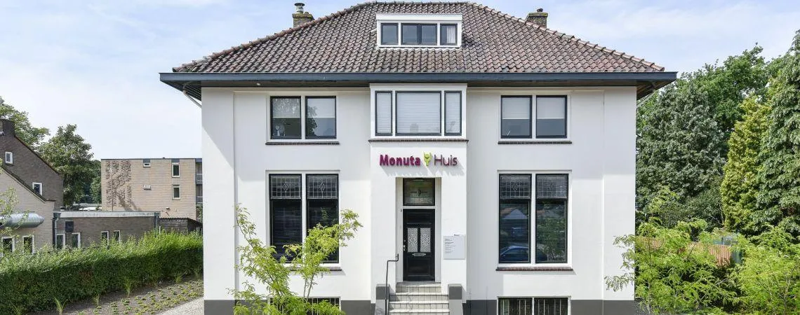 monuta harderwijk stationslaan monuta