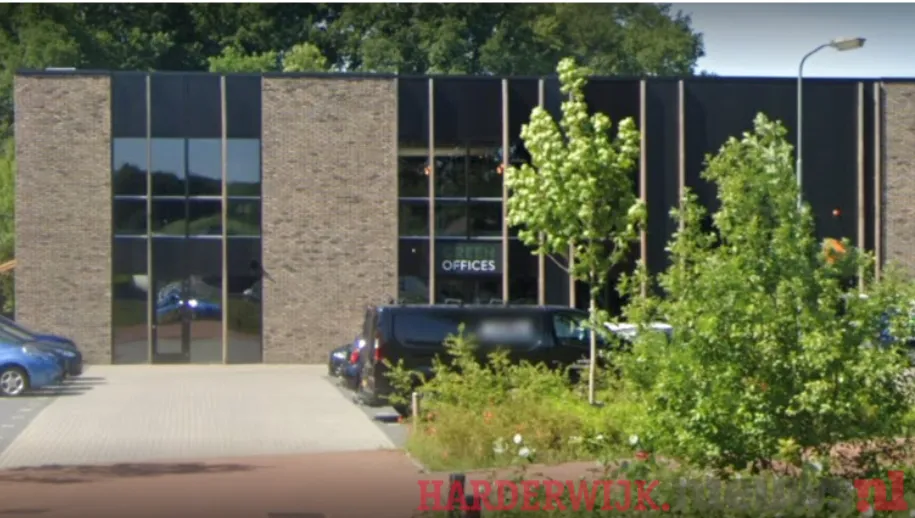 ontwerp zonder titel 83