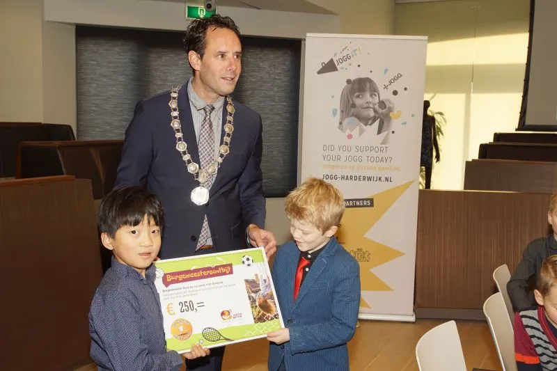 schoolontbijt stadhuis burgemeester nationaal gemeente