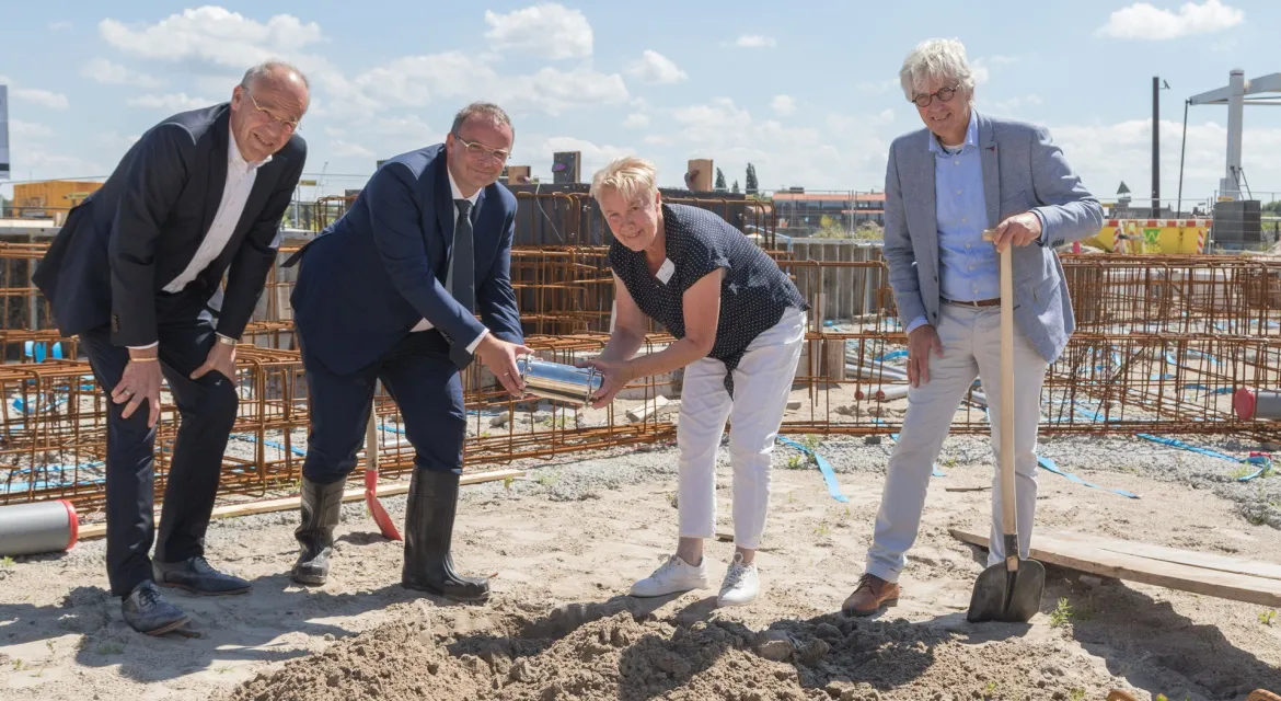 start bouw nieuw waterfront