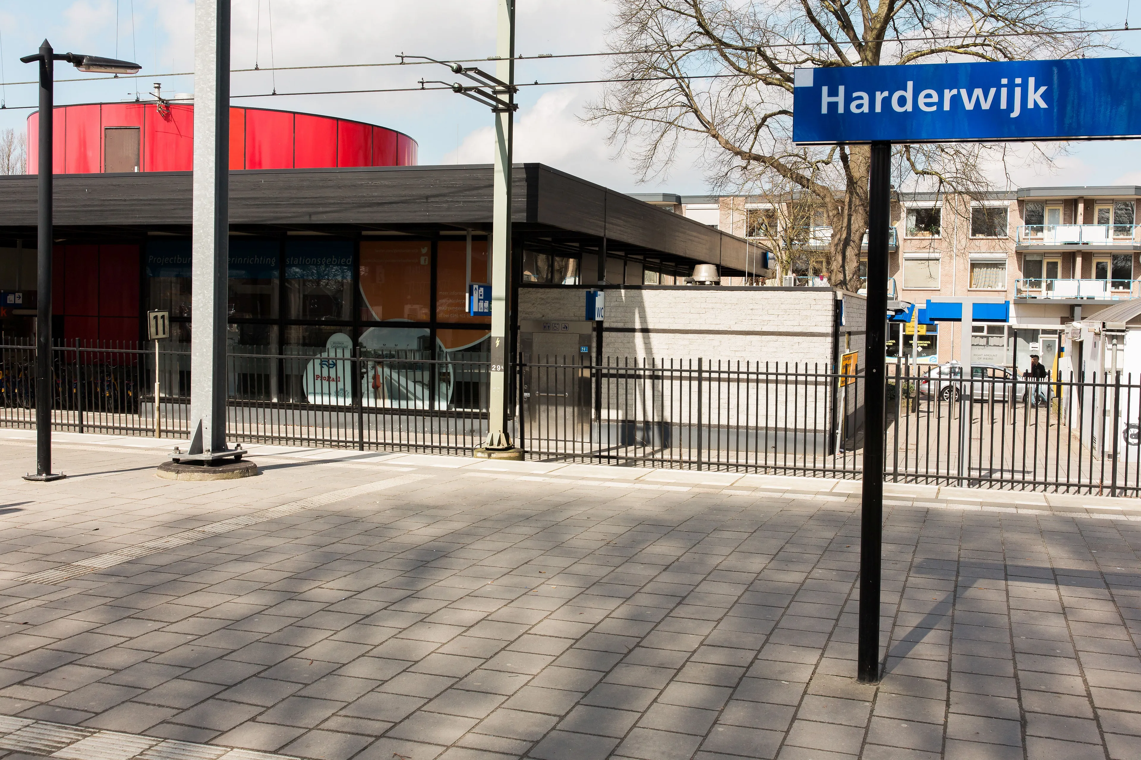station harderwijk rode hoed all in one fotografie