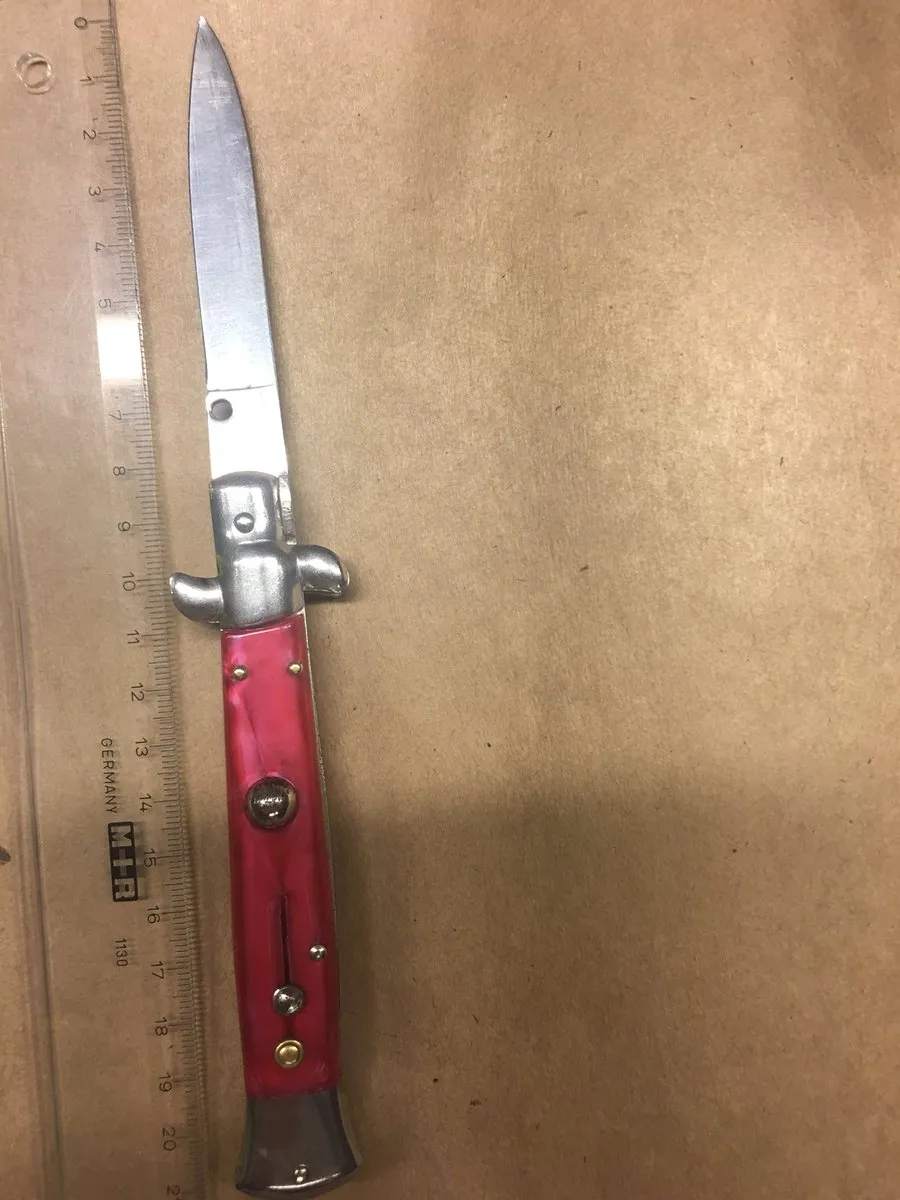 stiletto fb jelle heerikhuize politie