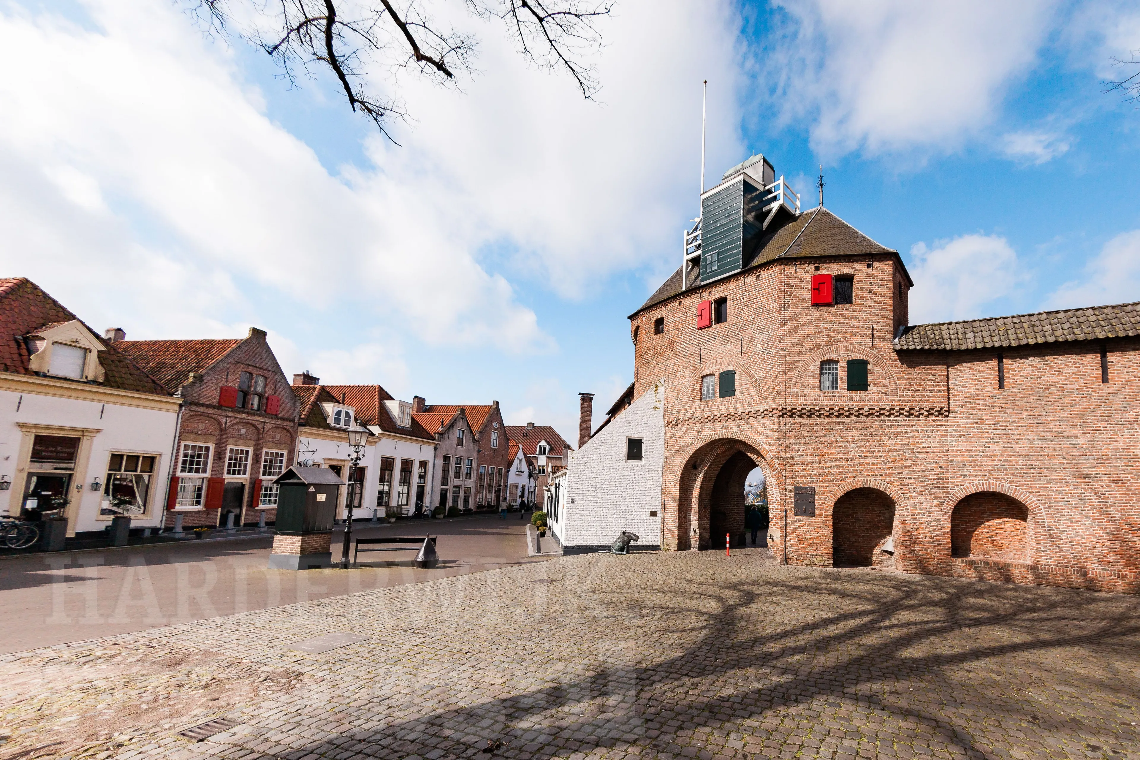 vischpoort rechts vischmarkt martin weijmer watermerk