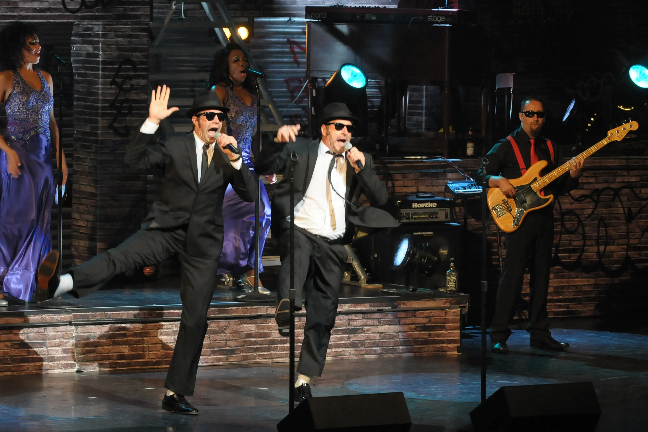 blues brothers liggend dan rest