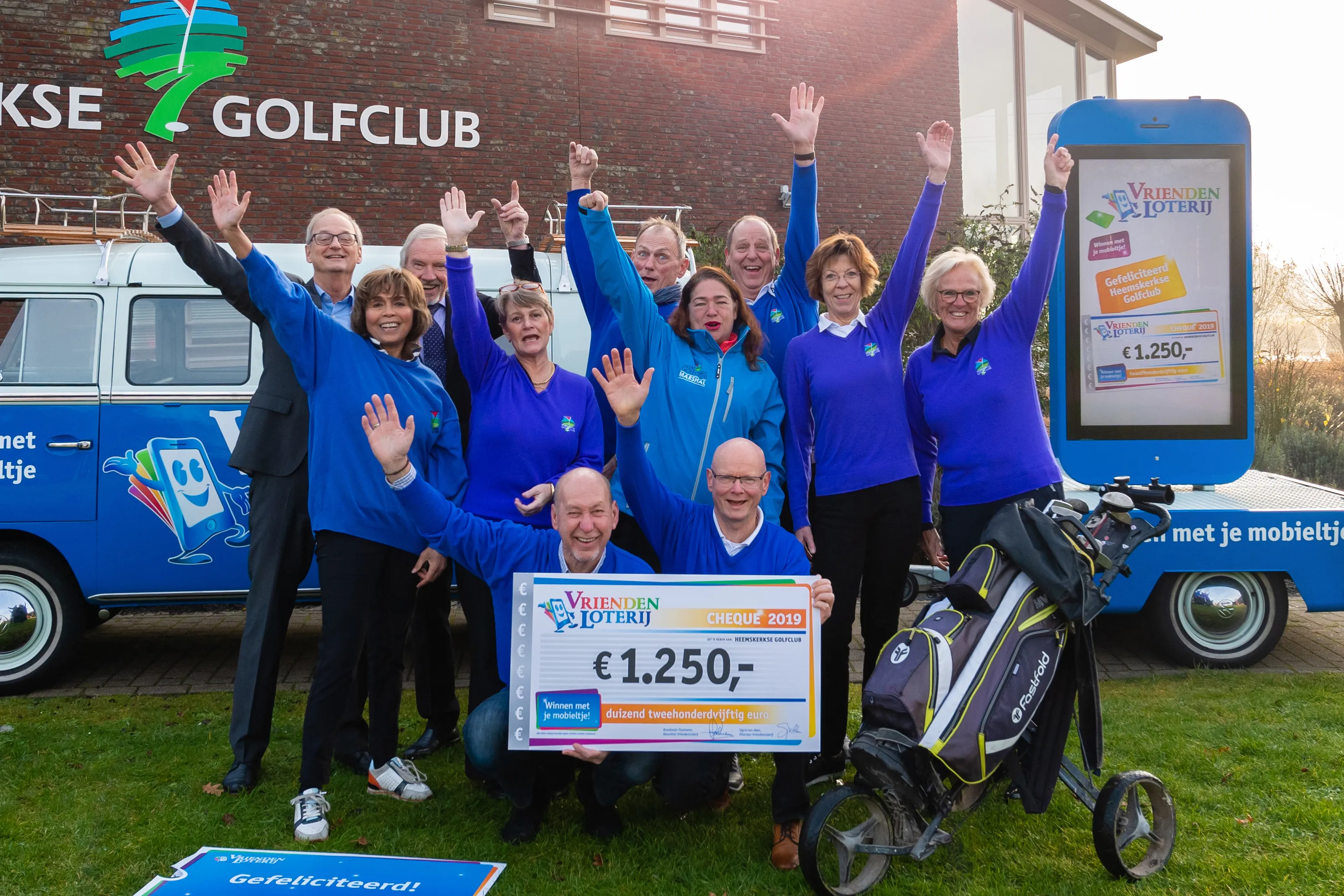 heemskerkse golfclub ontvangt 1250 euro extra van vriendenloterij