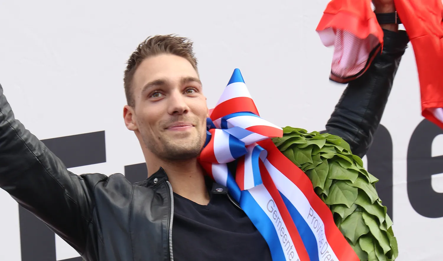 kjeld nuis huldiging 4 mijl van emmen 2017 01 wikipedia