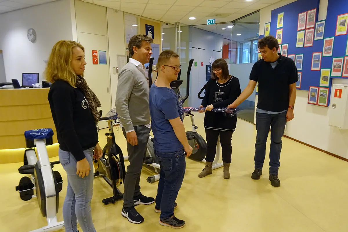 overhandiging fitnessapparatuur 1 sig