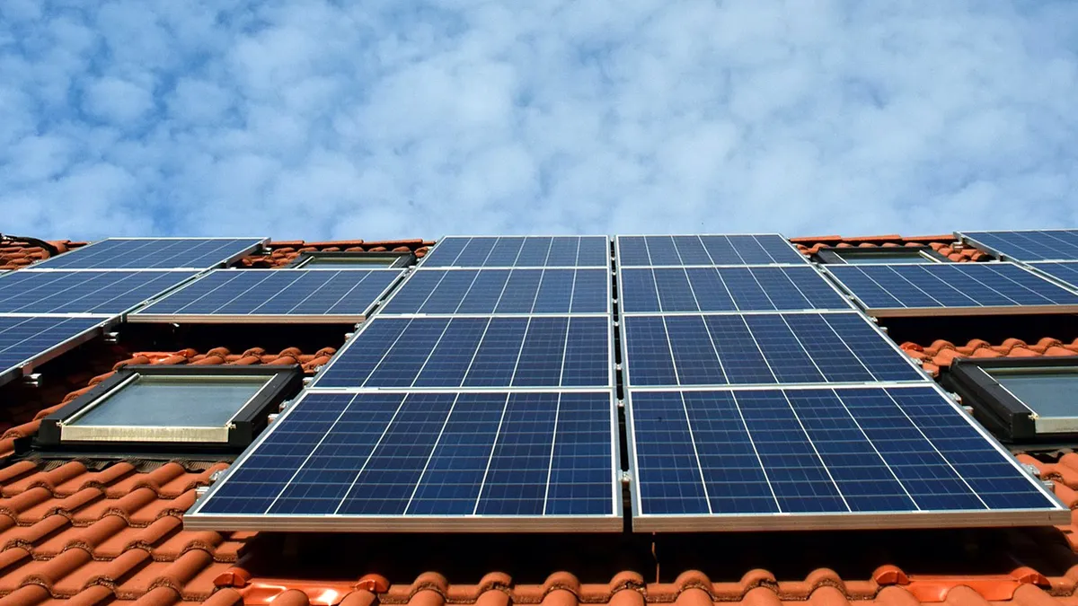 solar system 2939560 1920