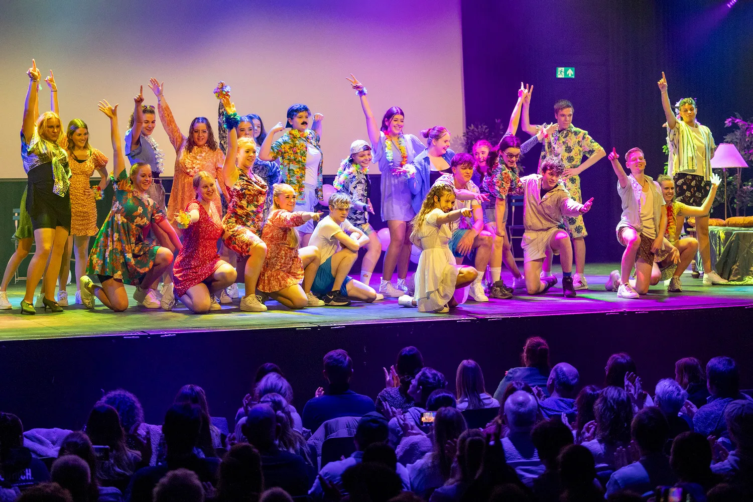 20240129 nova cosmo 42 3000