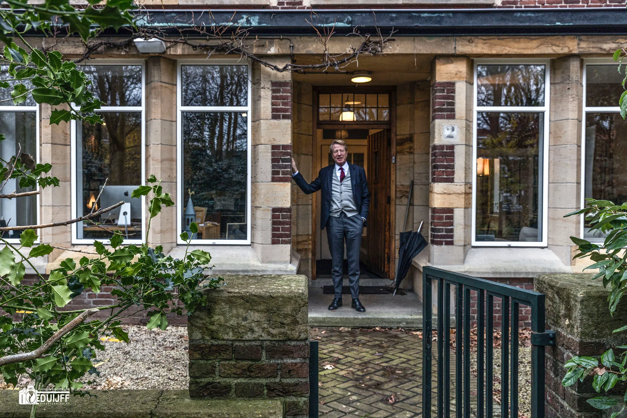 ad ingang kantoorruimte