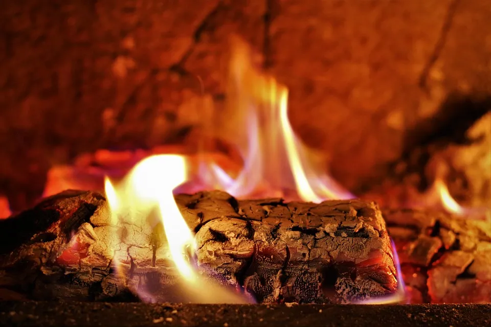fireplace 2638325 960 720
