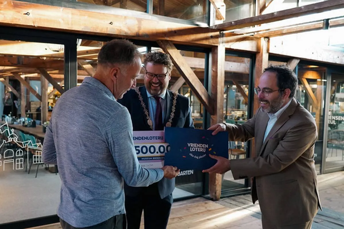 cheque vriendenloterij 2