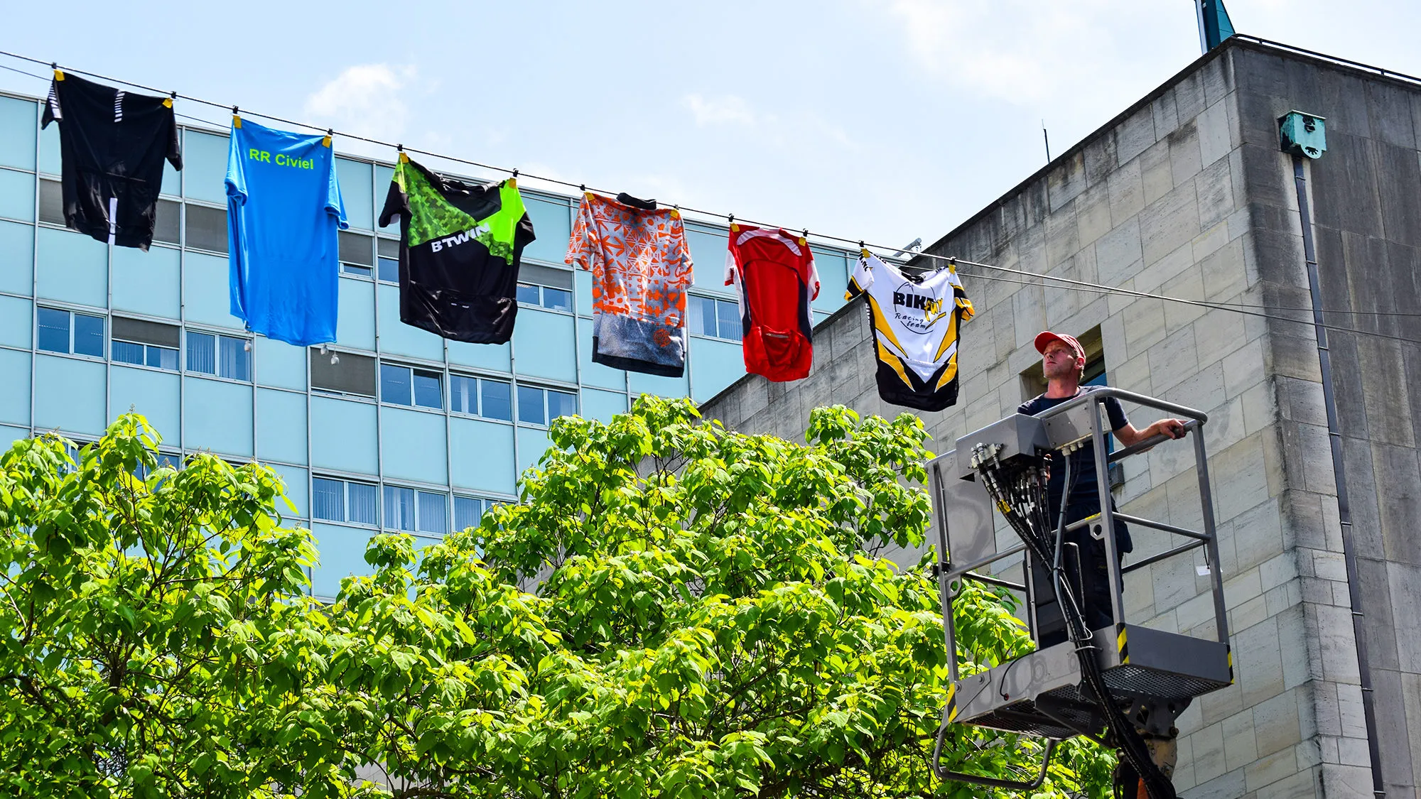 aankledinghc hms 2 e1496854698272