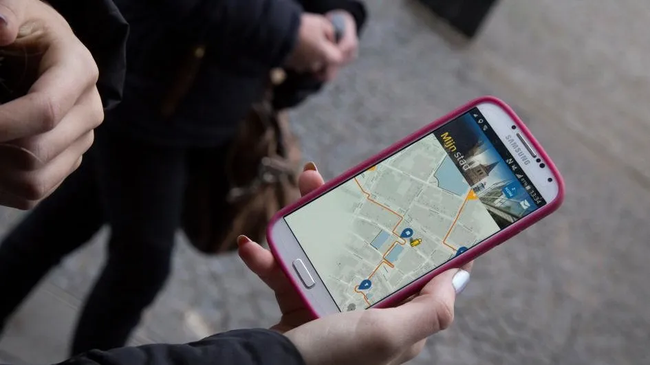app mijn stad smart phone kaart klein e1448657393971