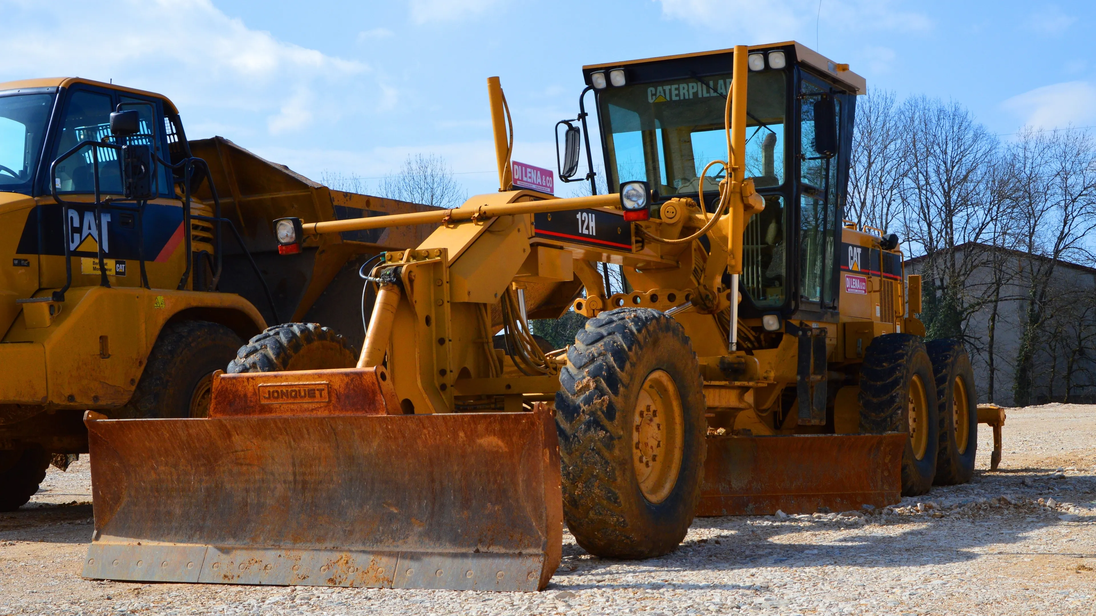 caterpillar 12 h grader spielvogel e1459328943693