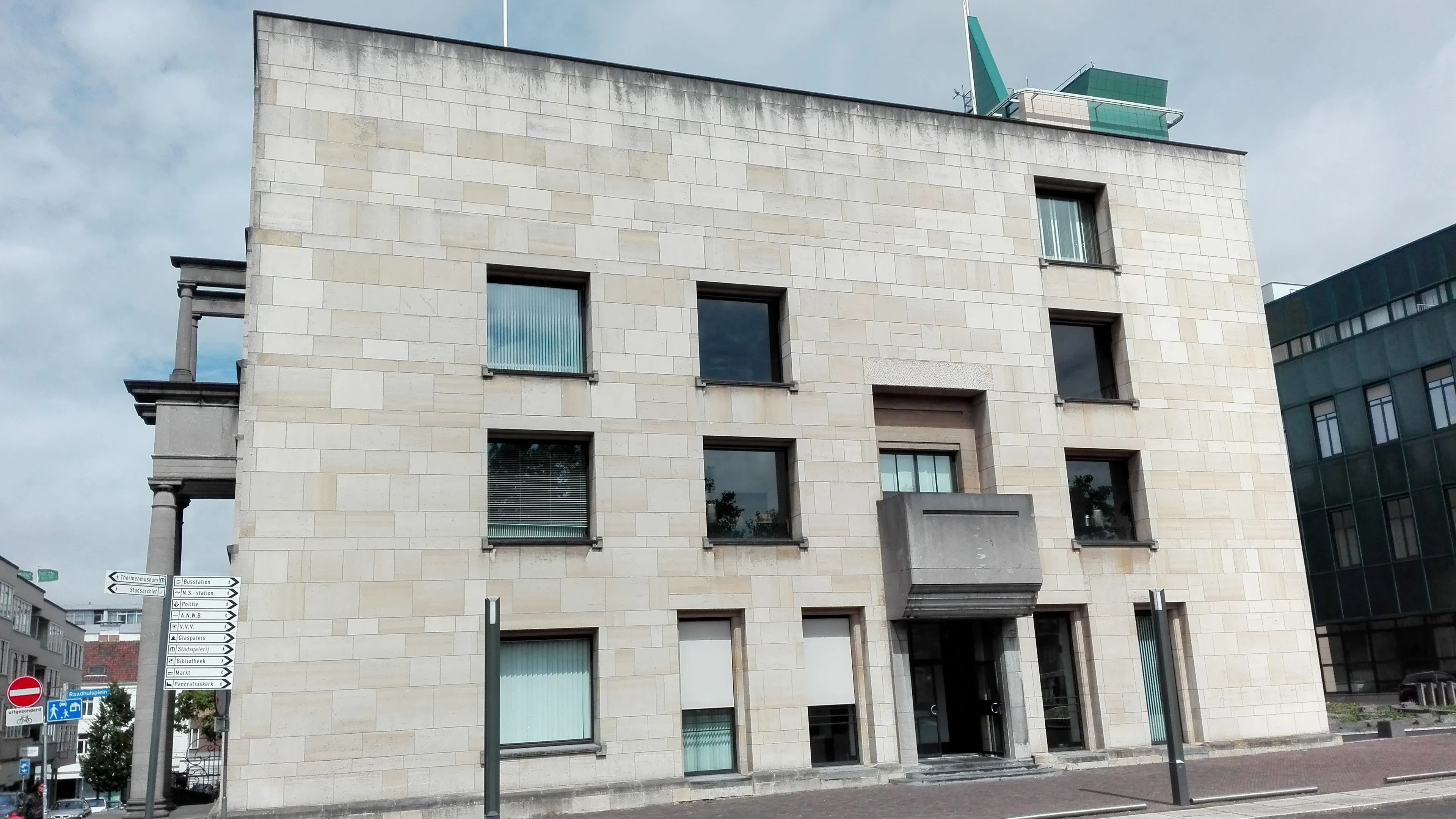 gemeentehuis raadhuis e1475165006639