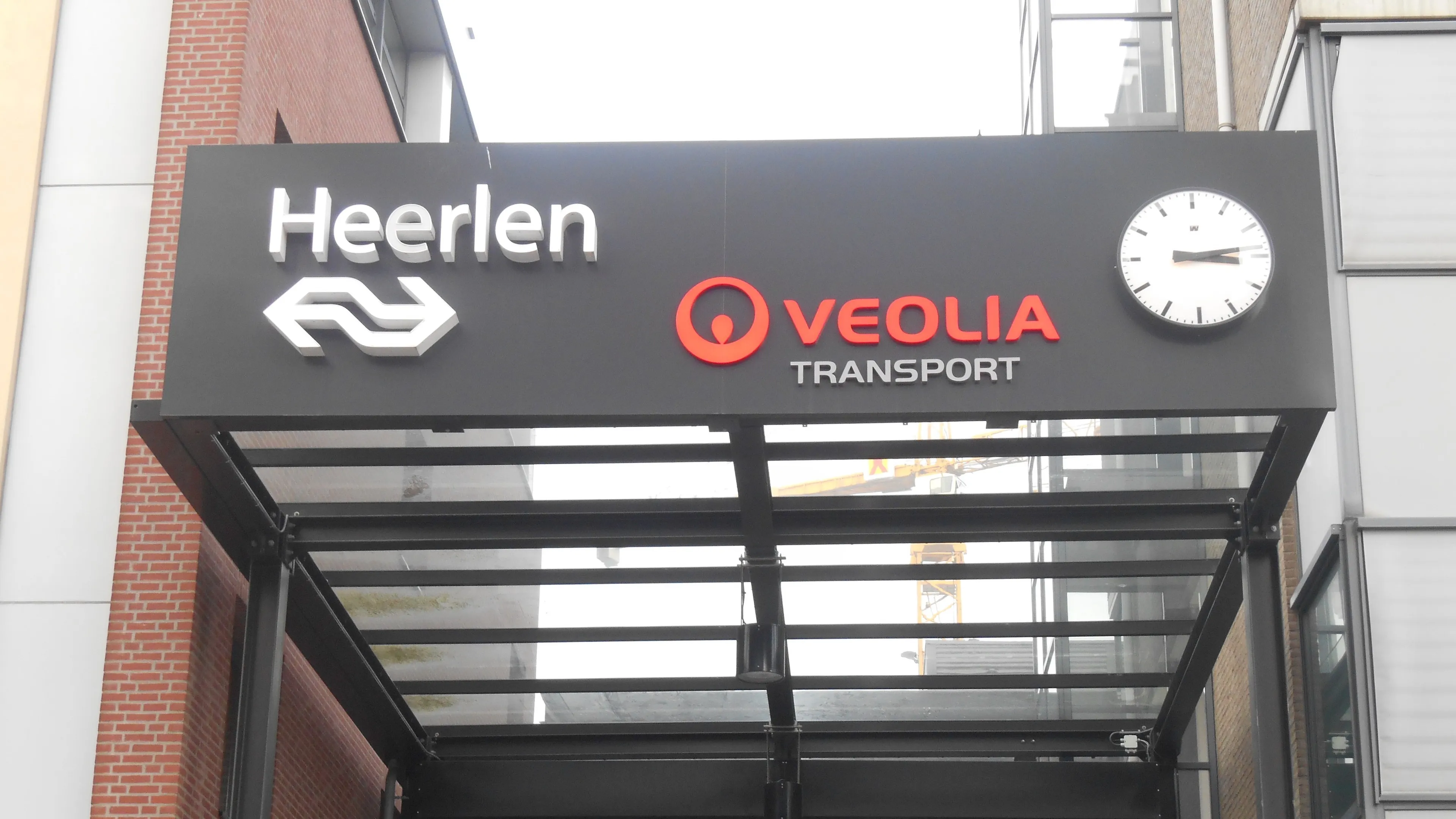 ingang station heerlen 2 e1427150401624