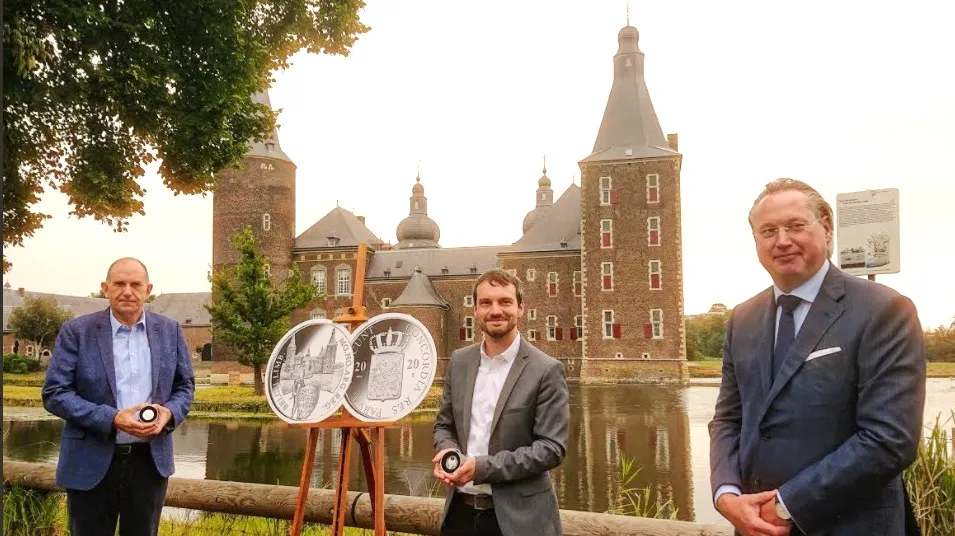 kasteel hoensbroek op zilveren dukaat