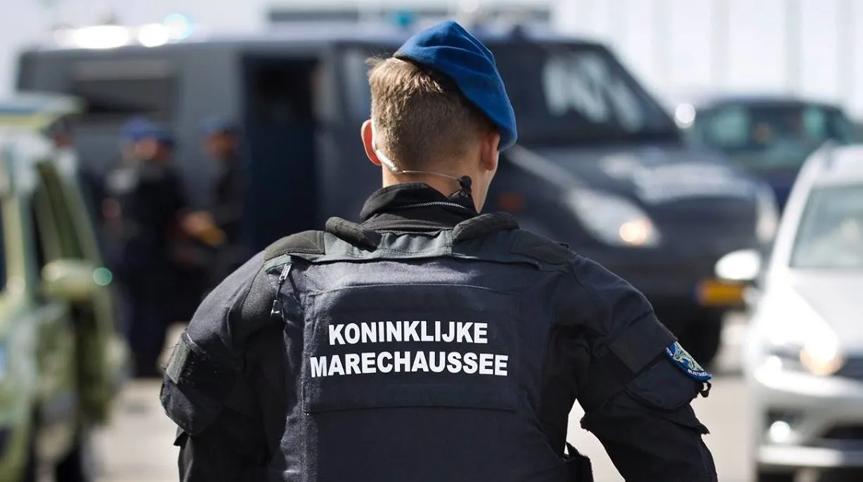 koninklijke marechaussee e1471378136187