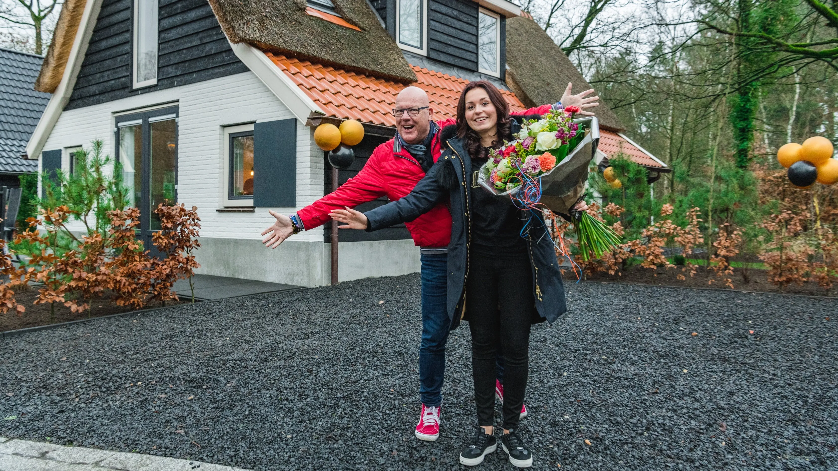 marina uit hoensbroek bij haar gewonnen vakantiehuis 1