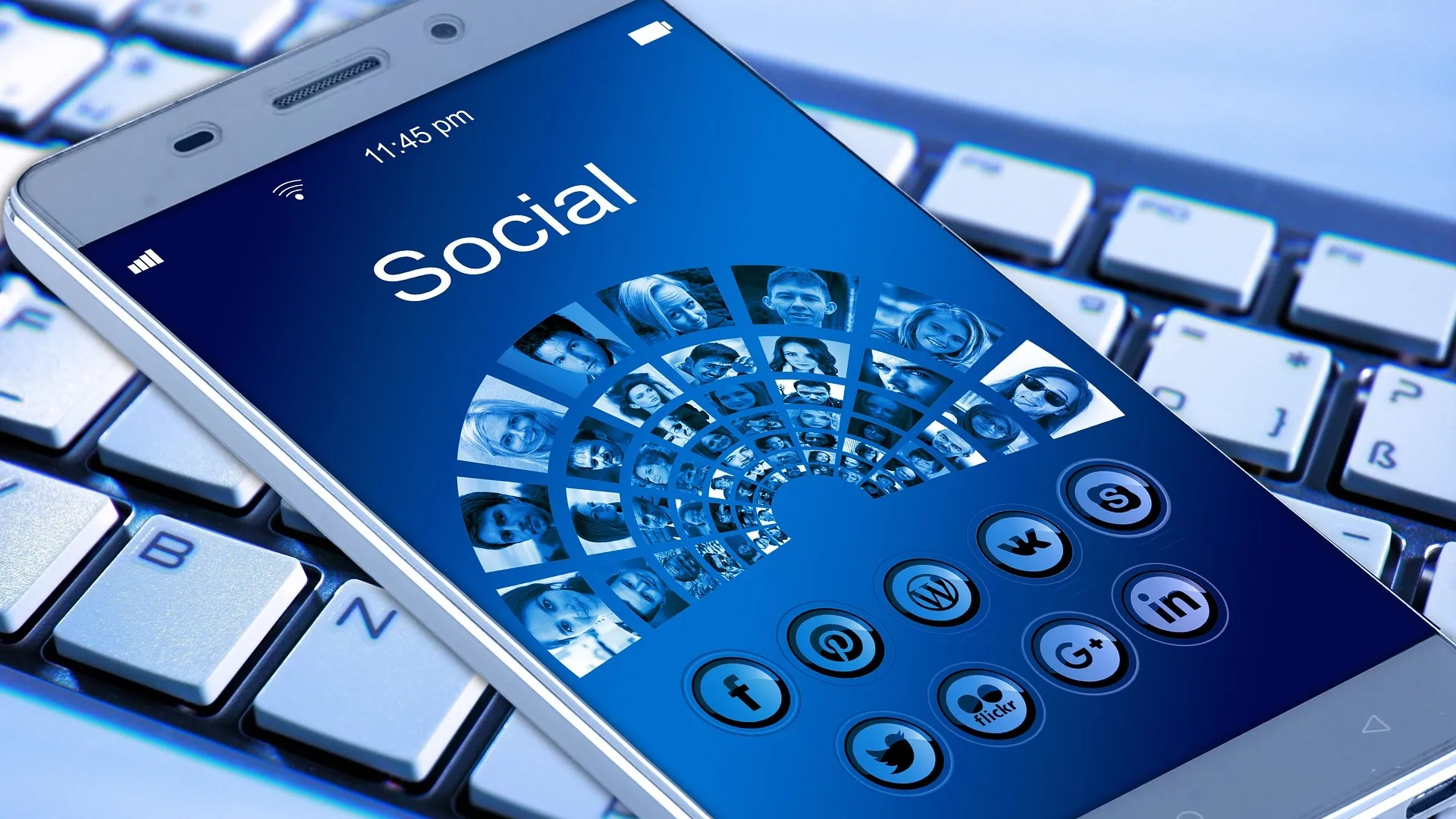 maxpixelfreegreatpicturecom mobile phone app keyboard smartphone internet 1917737