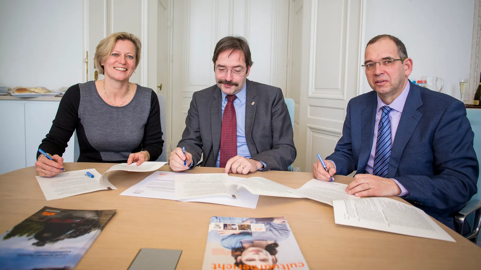 ondertekening2 e1425656343421